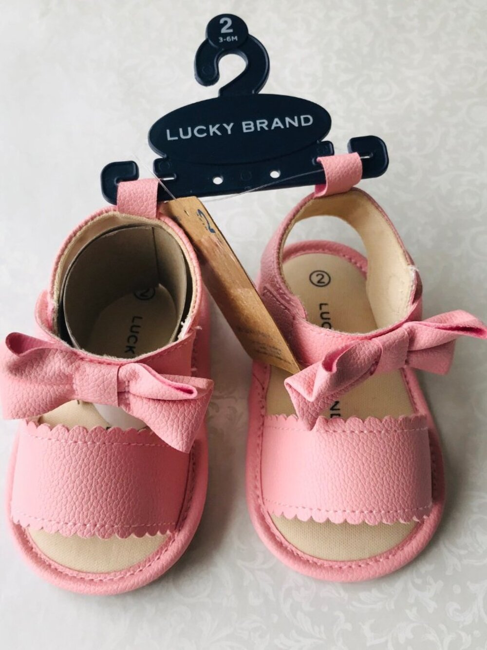 LUCKY BRAND  Crib Shoes  Size:2M (3-6M) Pink  MSRP : $35